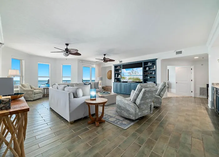 Colony Tower Unit 20a *