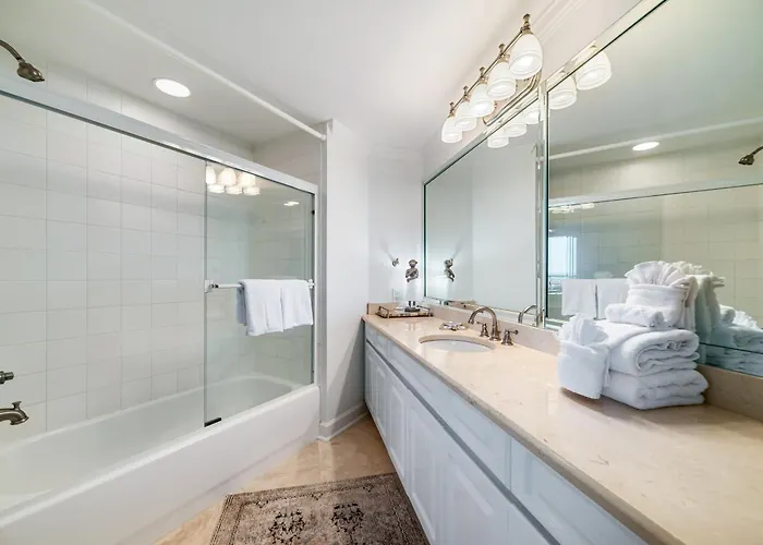 Colony Tower Unit 20a