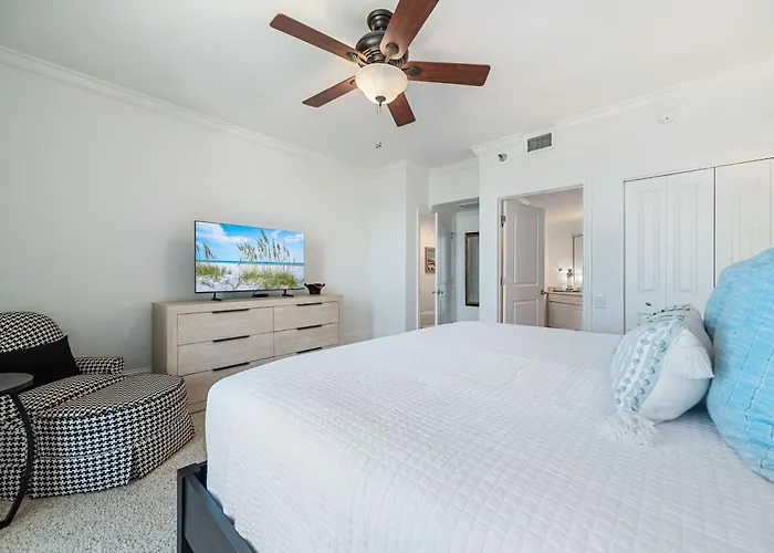 Colony Tower Unit 20a Holiday home